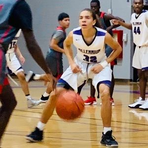 Meet your Posher, Chase